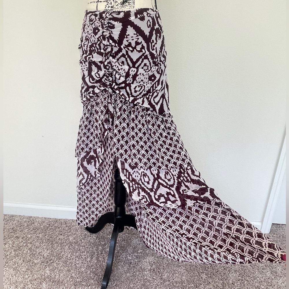 Eva Mendes Asymmetrical Maxi Skirt Tiered Ruffles Maroon/white Sz 2 Preppy Chic